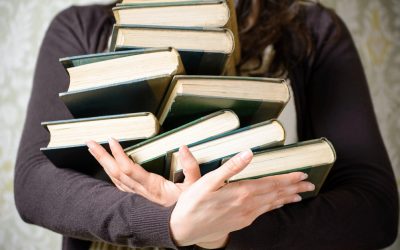 Summer Reading: Favorite Book Lists